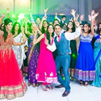 Real Weddings - Priya & Dip's vividly vibrant wedding