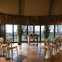 Weddings at luxury treehouses
