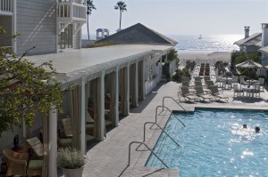 Shutters pool and ocean view