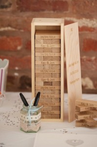 Oak-Block-Guest-Book